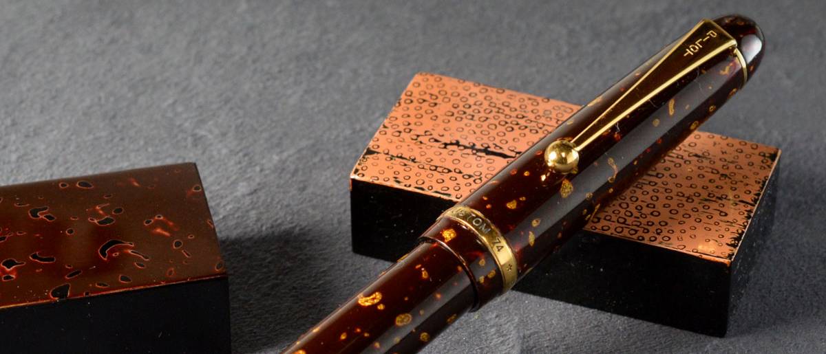 Makie and Urushi applied fountain pens | Halukaze